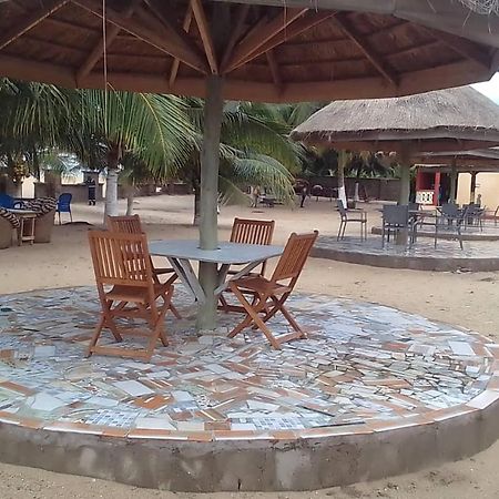 Travellers Beach Hotel Elmina Ngoại thất bức ảnh